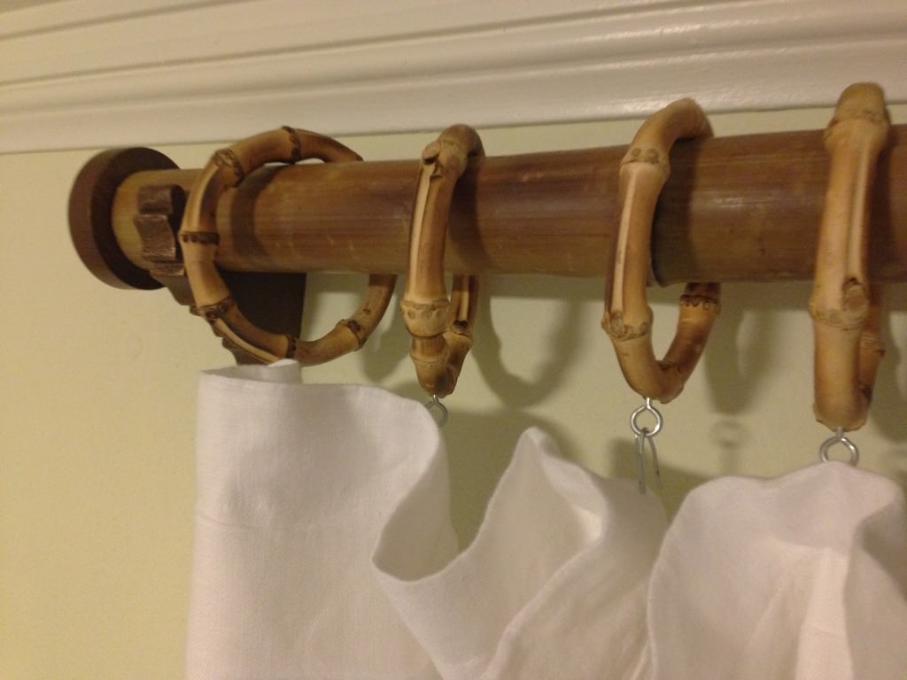 Image of: Bamboo Shower Curtain Rings And Rods