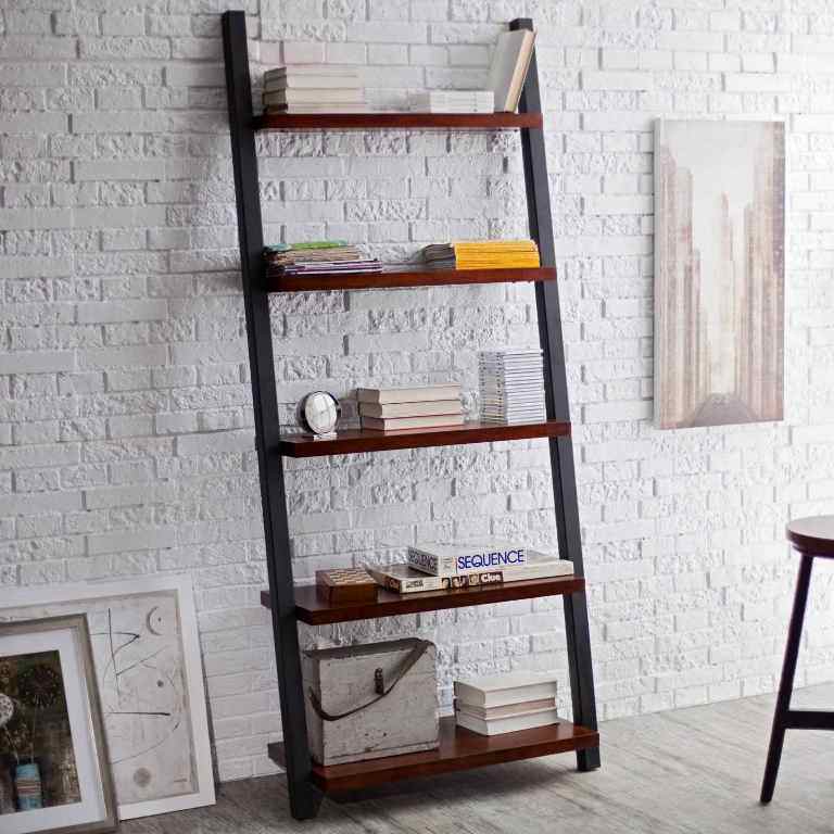 Image of: Decorative Ladder Idea