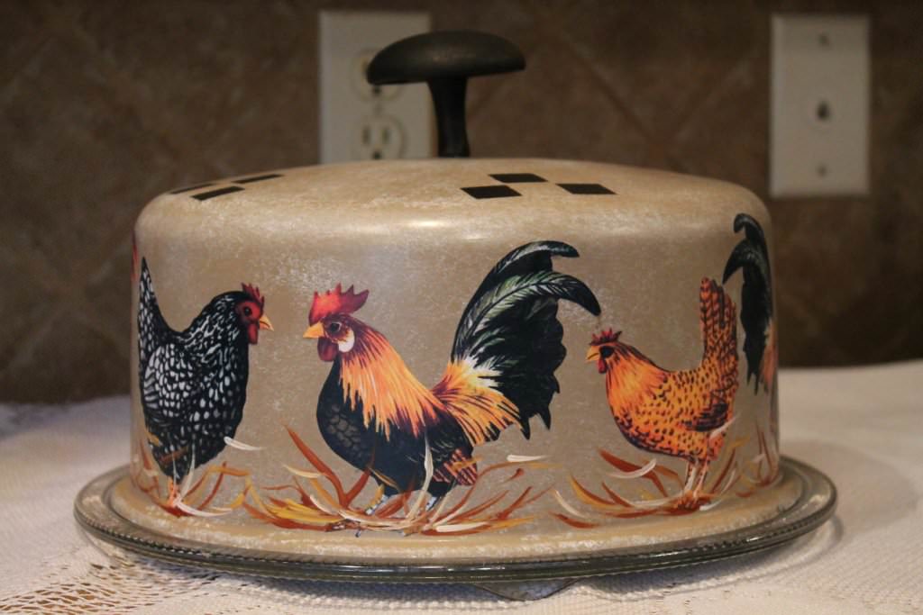 Image of: Rooster Kitchen Accessories Cake Covered