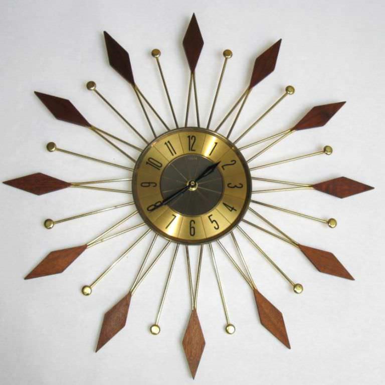 Image of: Arabesque Vintage Starburst Clock