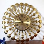 Atomic Starburst Clock