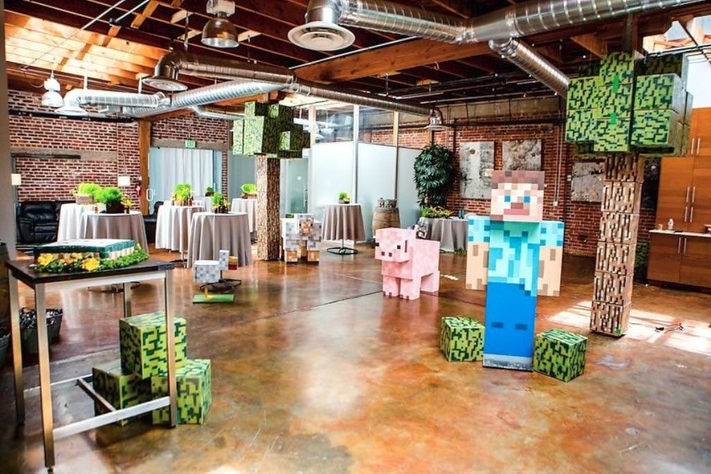 Image of: Minecraft Decoration Ideas For Public
