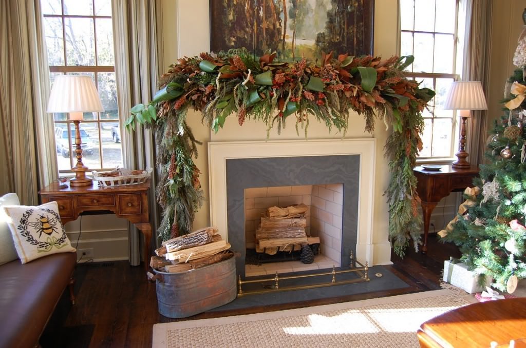 Decorate Fireplace Christmas Ideas