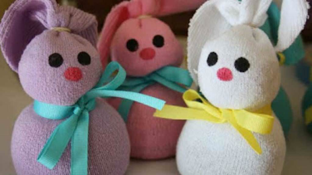 Image of: Easy Easter Bunny Crafts And Ideas