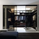 Example Of A Minimalist Closet Wardrobe