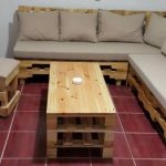Indoor Pallet Couch Plans