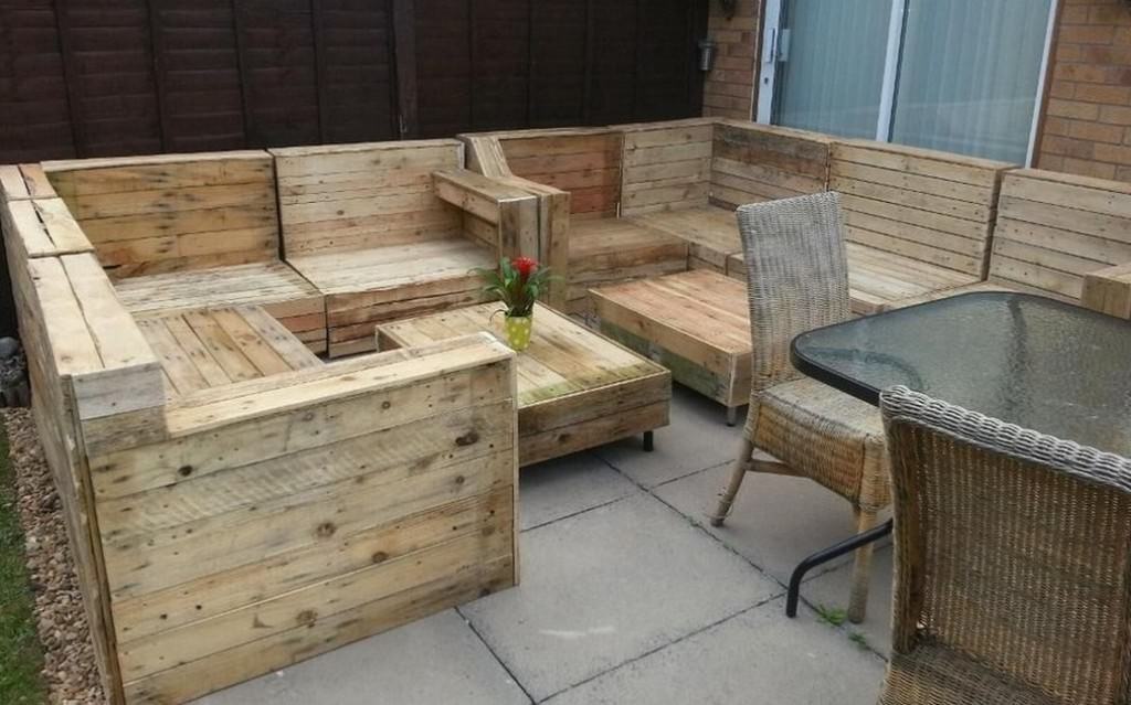 Image of: Make A Pallet Couch