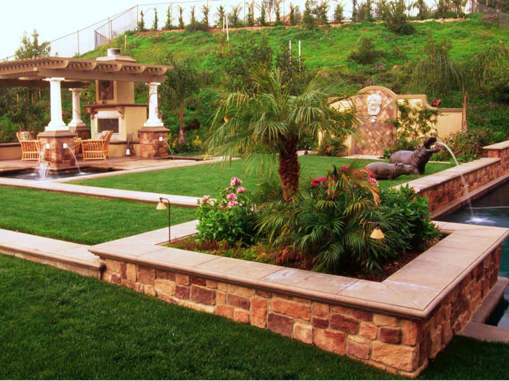 Image of: Best Beautiful Backyards Ideas