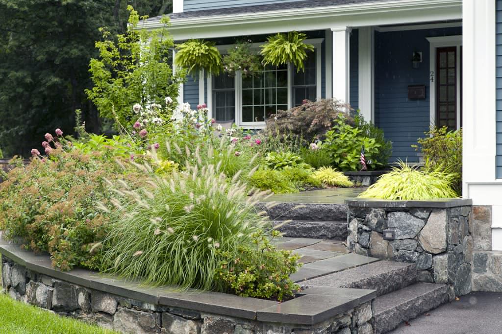 Best Beautiful Small Front Yard Landscaping Pictures