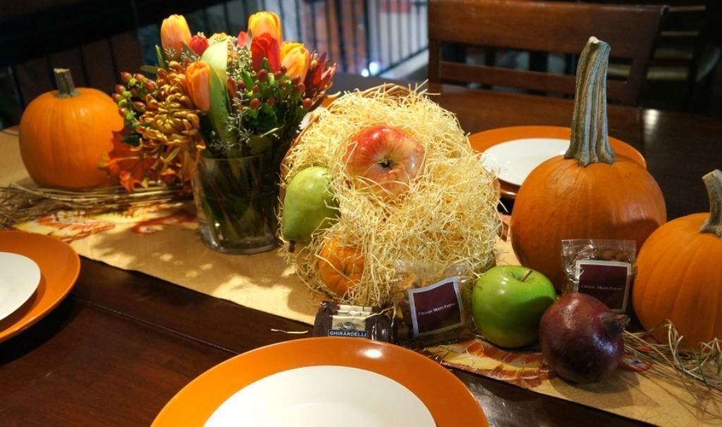 Image of: Cheap Easy Thanksgiving Centerpieces