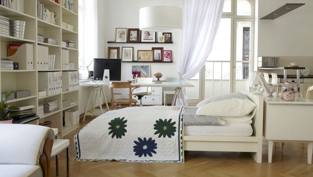 Image of: Diy Small Bedroom Storage Idea