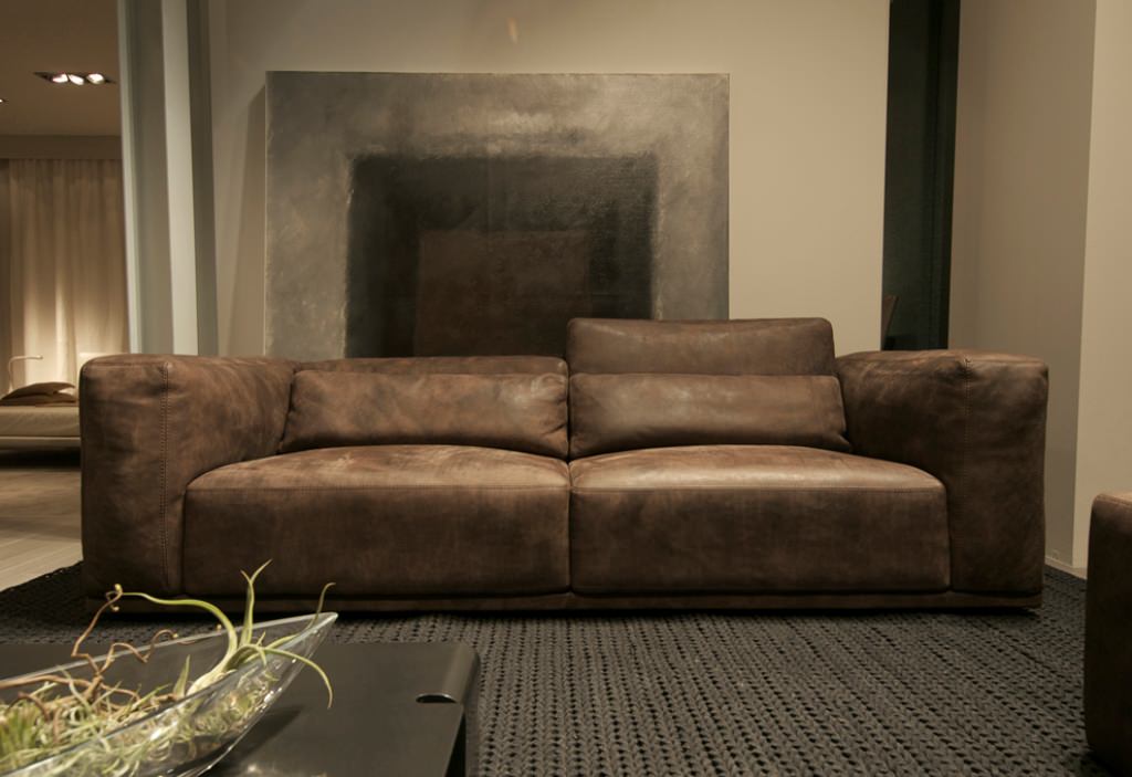 Italian Contemporary Leather Sofas
