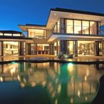 Luxurious Houses
