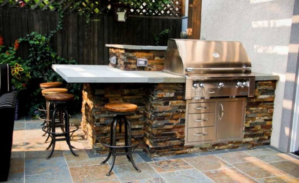 Image of: Rustic Outdoor Kitchen Images