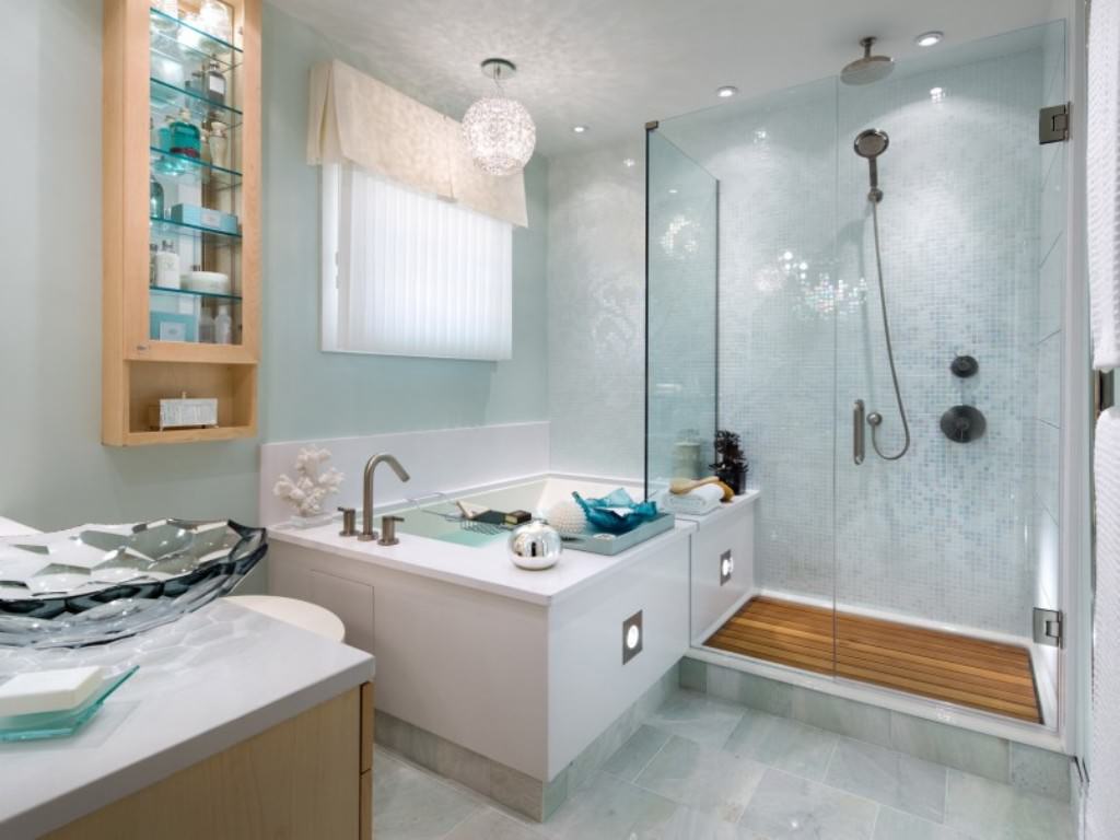 Image of: Small Bathroom Designs With Tub