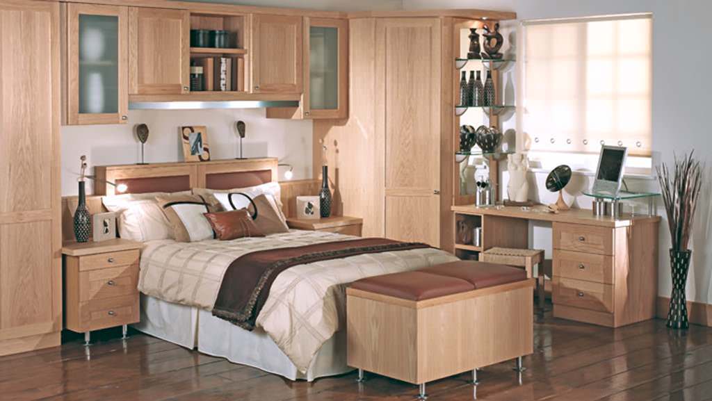Image of: Small Bedroom Storage Solutions
