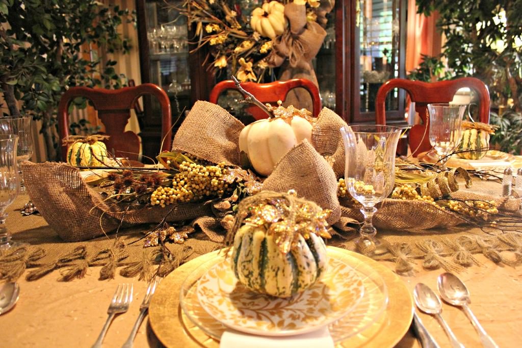 Thanksgiving Table Decorating Ideas
