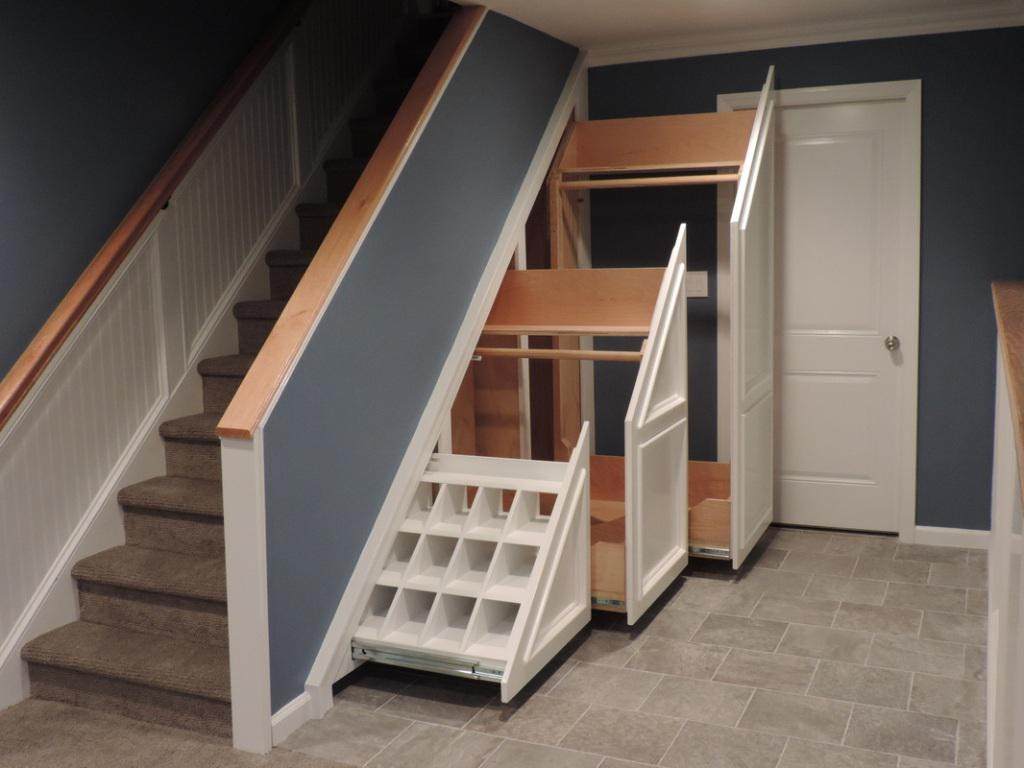 Image of: Under Stairs Storage Plans Free