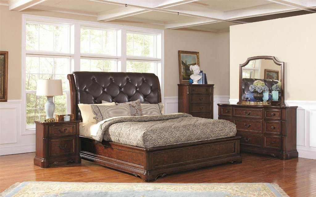 Image of: King Size Bed Headboard