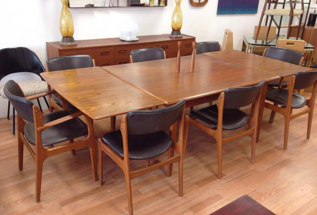 Image of: Teak Dining Table