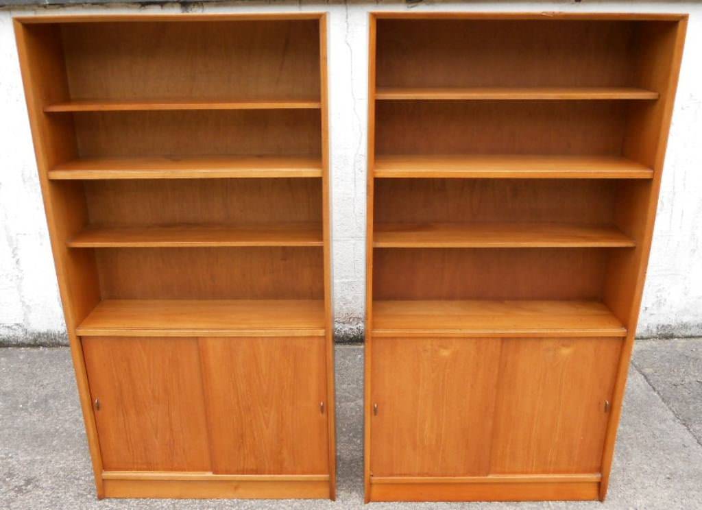Image of: Teak Veneer Bookcases