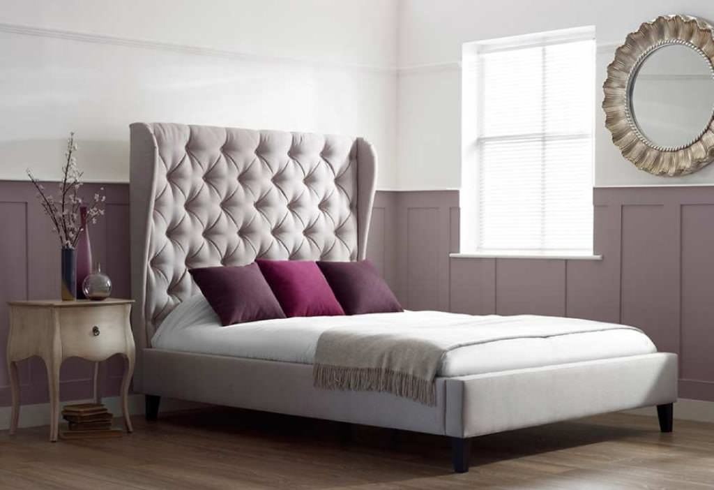 Image of: Tufted Wingback King Bed