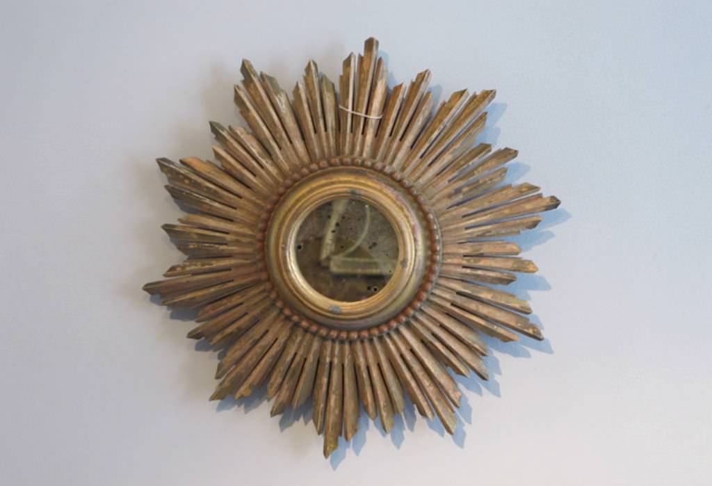 Image of: Small Vintage Sunburst Mirror