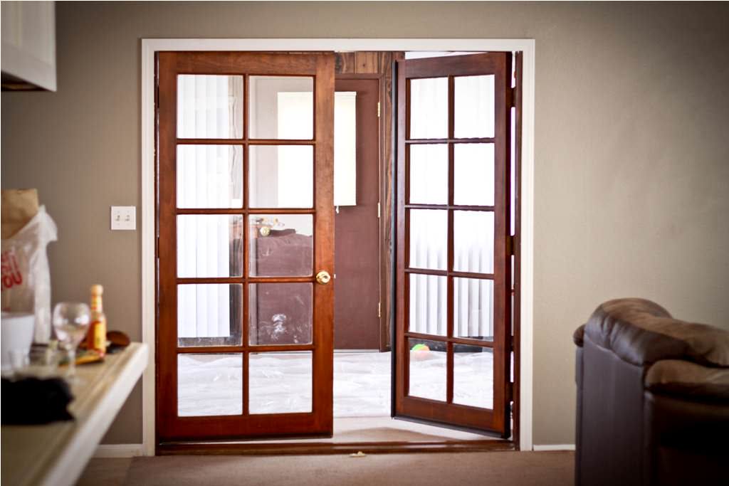 Image of: Local Rustic French Doors