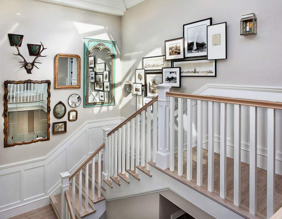 Staircase Wall Decor Plans
