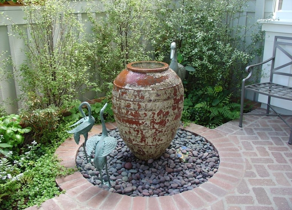 Image of: Best Outdoor Decor Water Fountains Style
