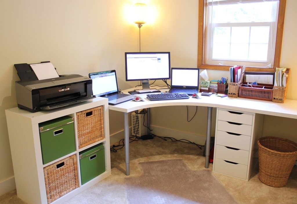 Image of: Corner Workstation Desk Diy Project