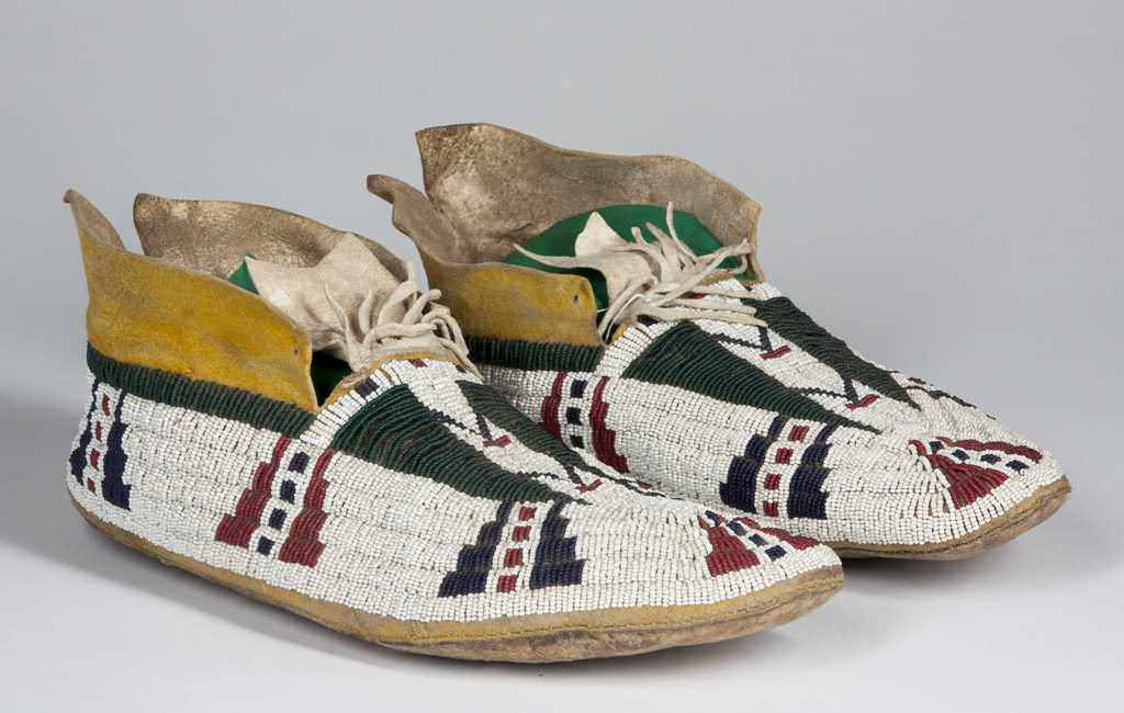 Image of: Native American Beaded Moccasins