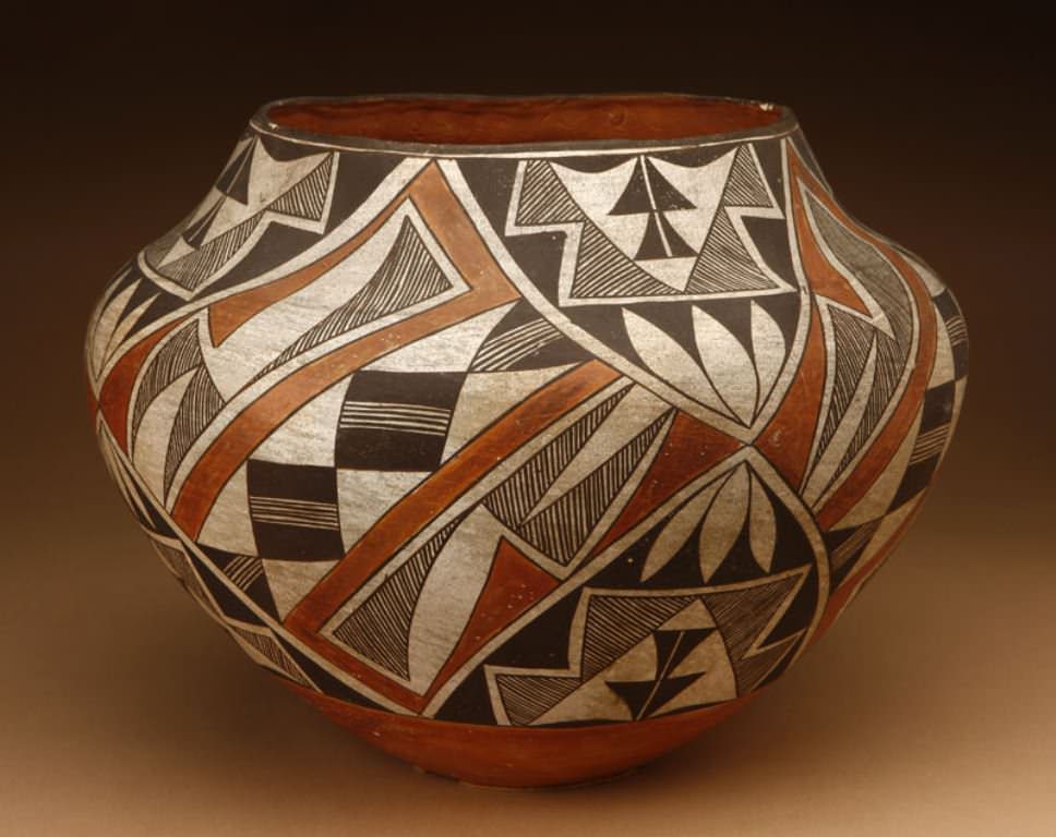 Image of: Native American Decorative Crafts