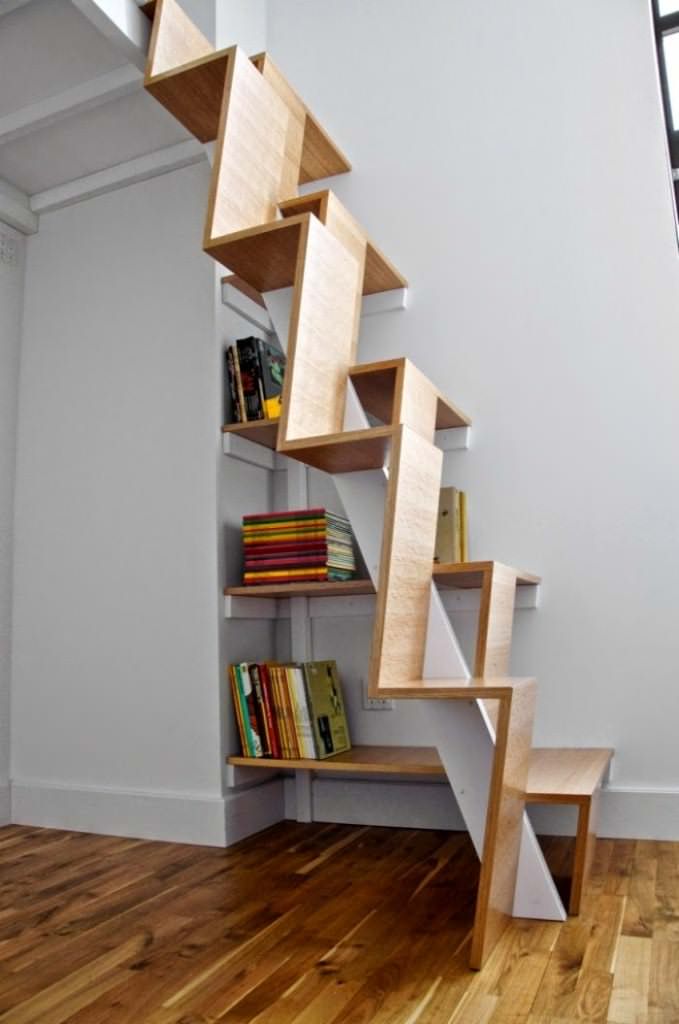 Image of: Small And Compact Staircase