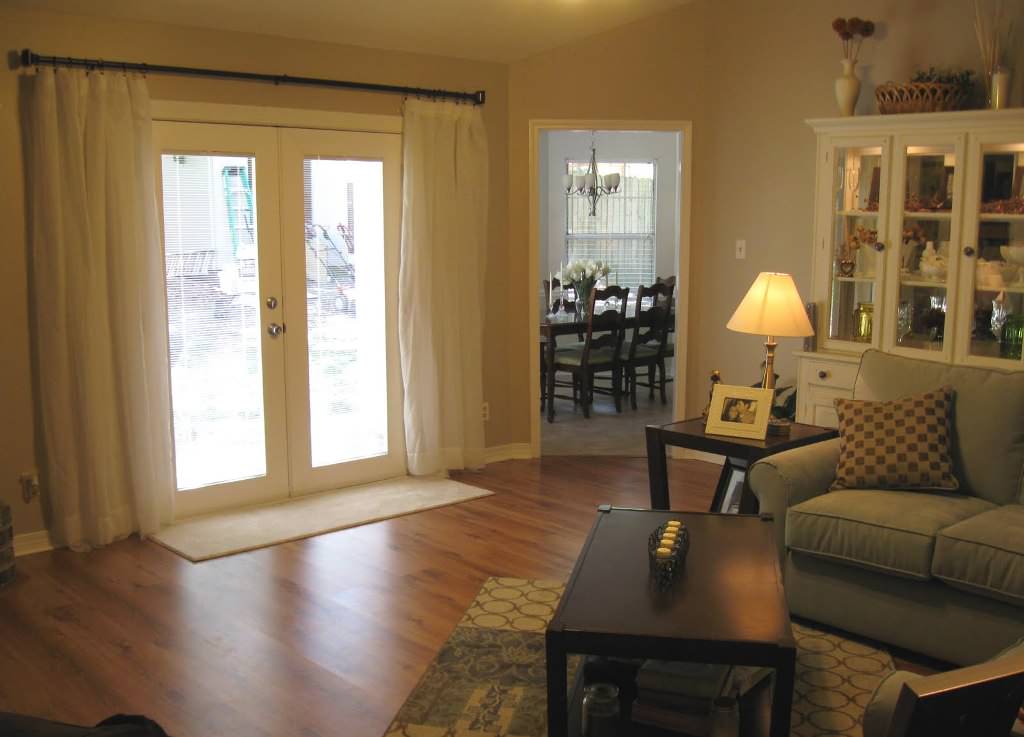Image of: simple curtains for french doors