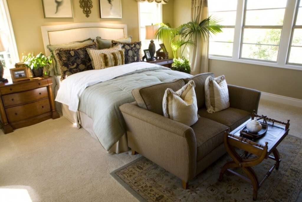 Image of: small loveseat for bedroom styles