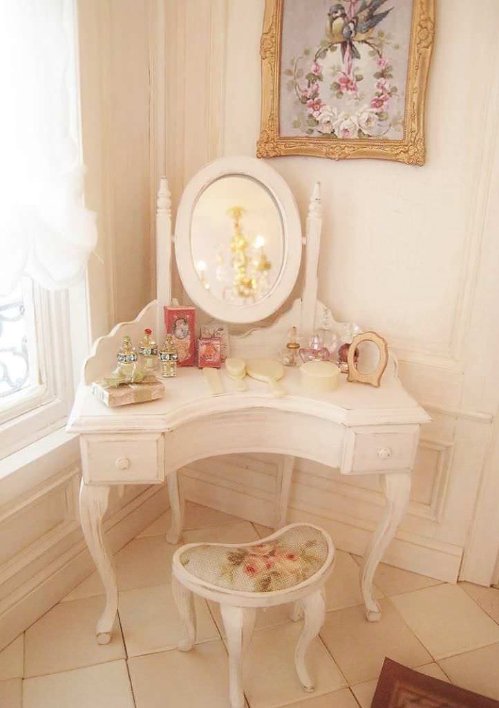 Image of: antique corner makeup vanity table