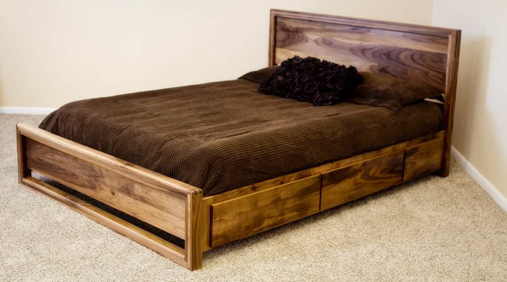 Image of: diy mid century modern queen bed