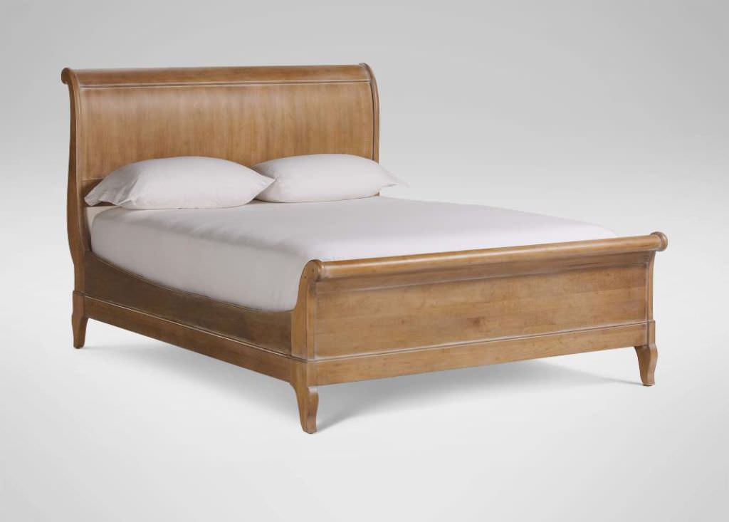Image of: Pine Ethan Allen Sleigh Beds