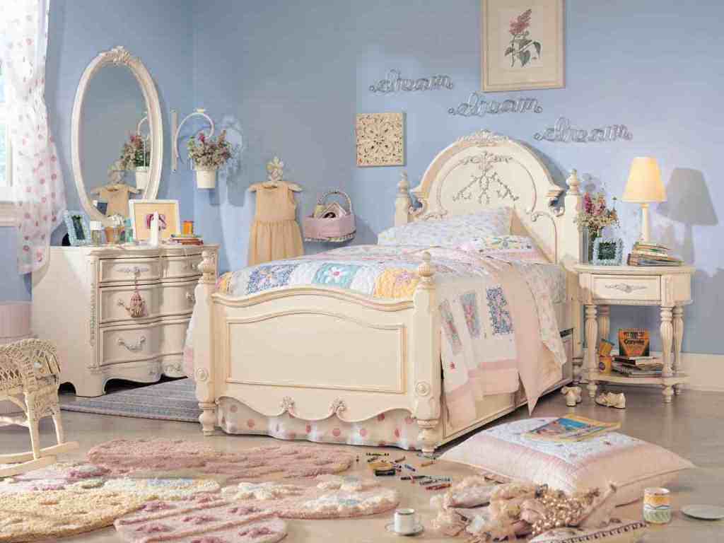 Image of: jessica mcclintock sleigh bed for kids bedrooms
