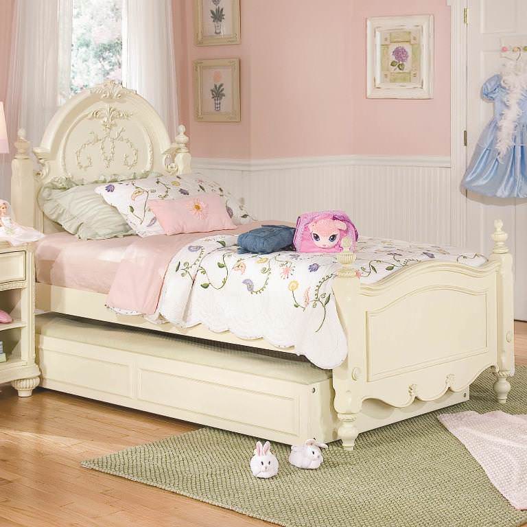 Image of: jessica mcclintock sleigh bed idea kids bedrooms