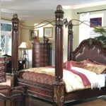 north-shore-king-canopy-bed-design-for-bedrooms