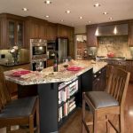 small-kitchen-islands-with-seating-and-storage-idea