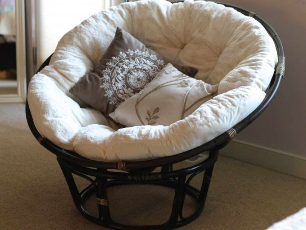 Image of: small papasan chair with cushion
