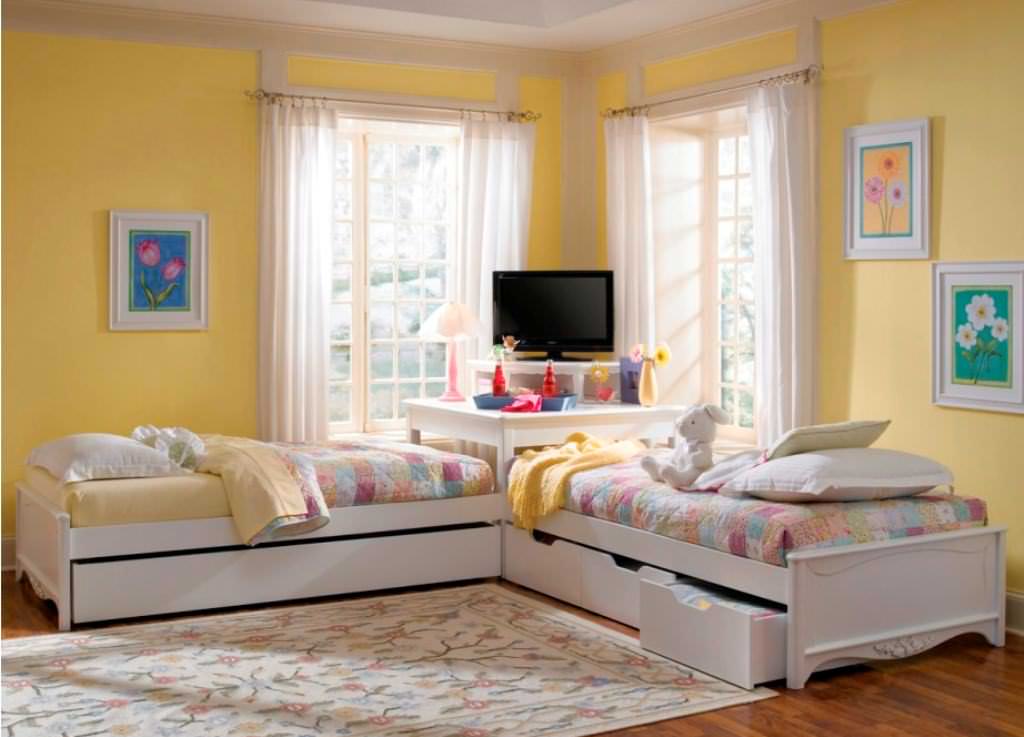 Image of: twin beds with corner unit for girls bedroom