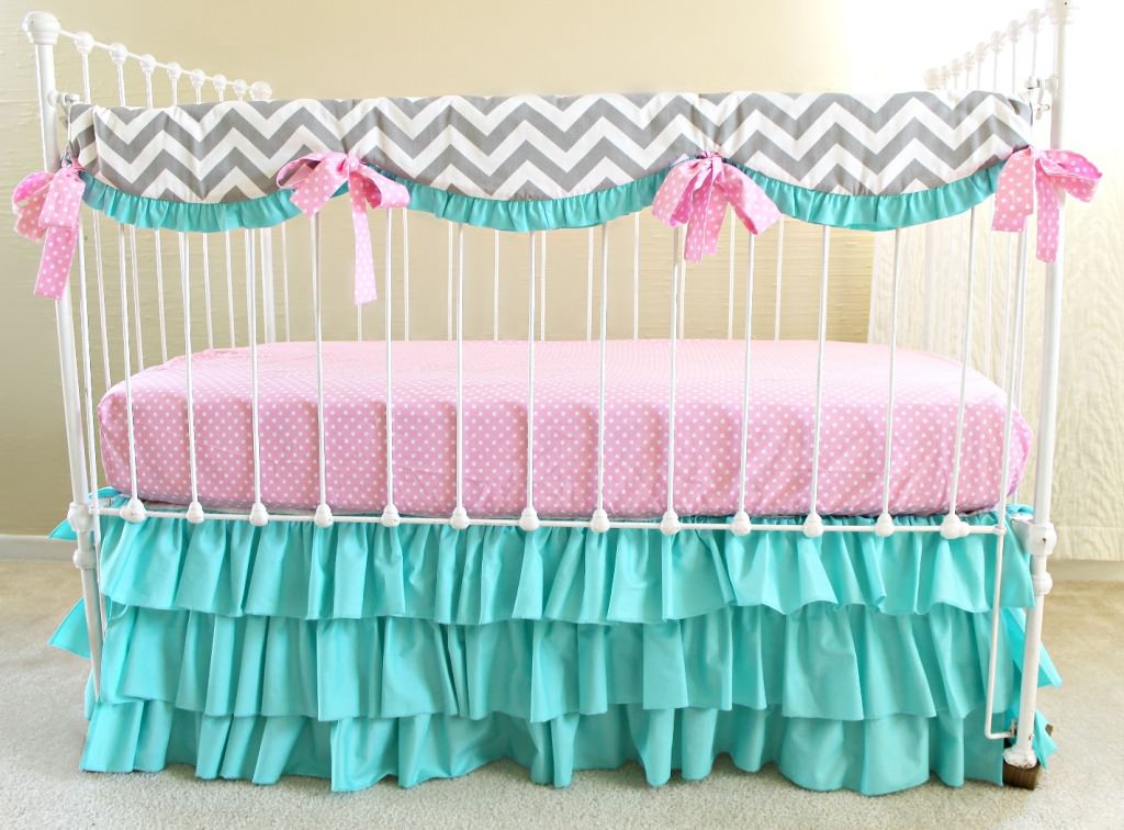 Image of: coral and aqua baby bedding style