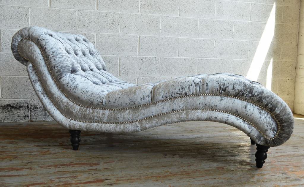 Image of: contemporary velvet chaise lounge