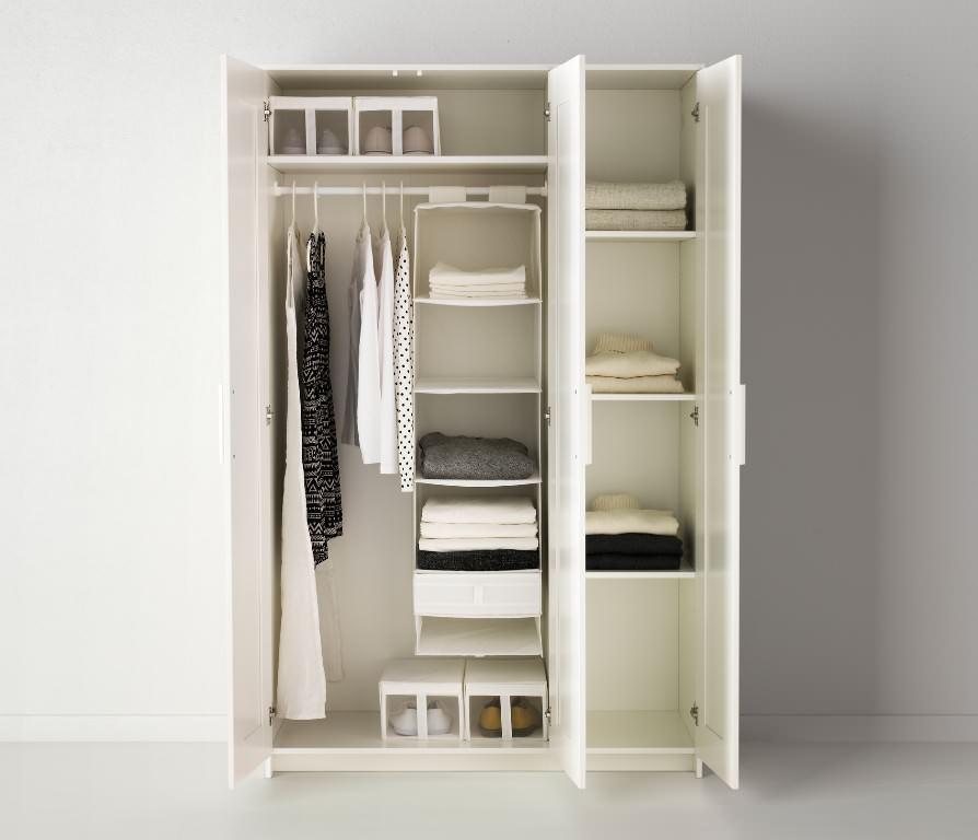 Image of: portable closets for small bedrooms