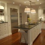 shaker-style-kitchen-cabinets-pictures