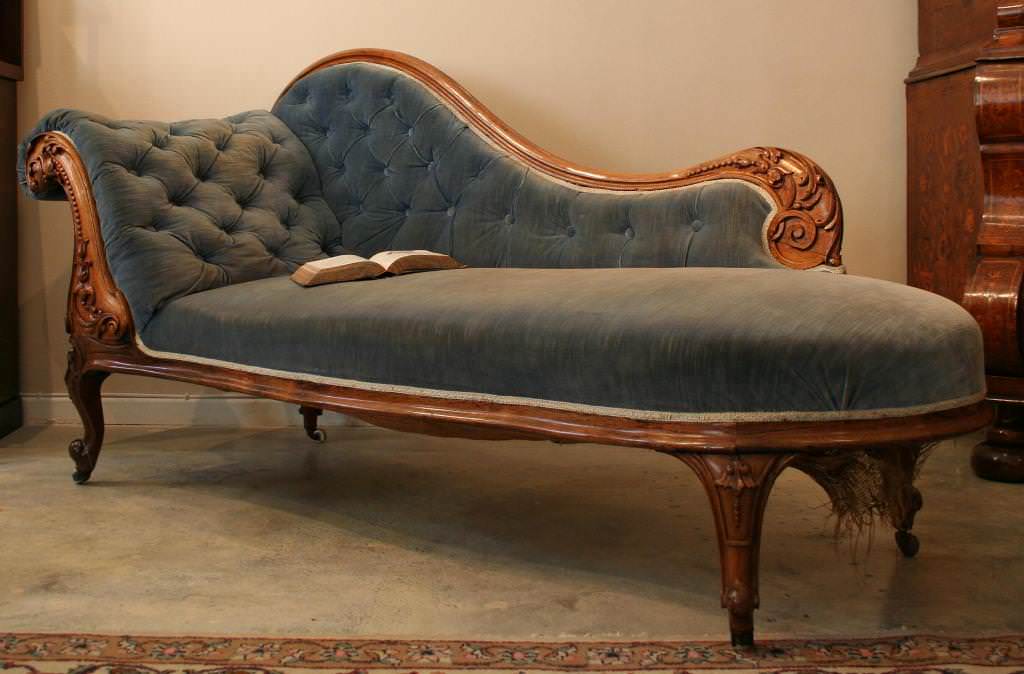 Image of: velvet chaise lounge